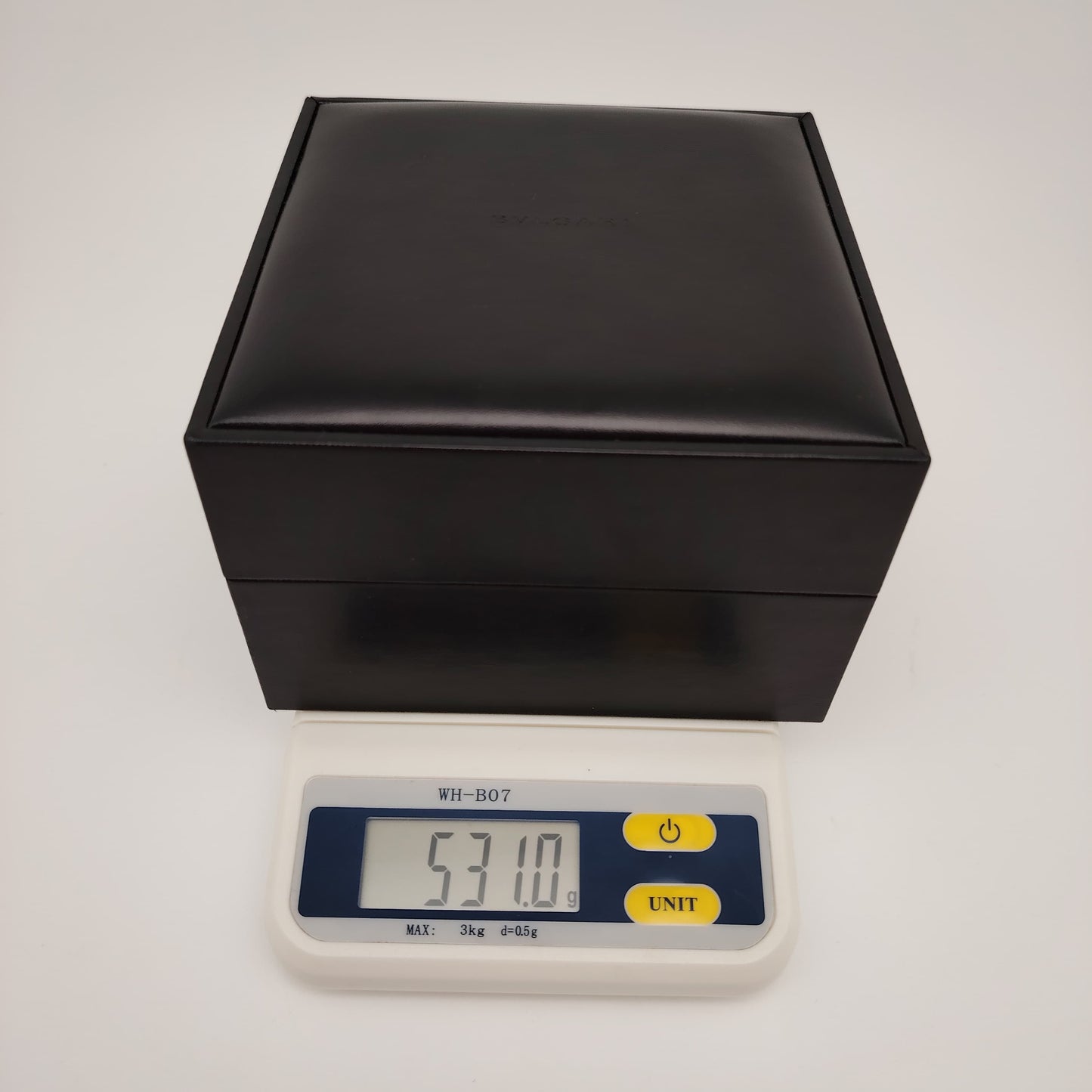 Watch Storage Box Set with Cards & Manual – Pre-Owned