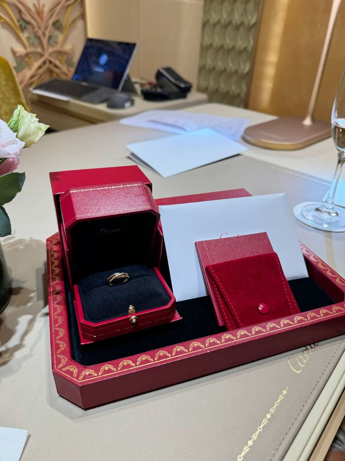 Cartier Presentation Display Tray Red Wood Small Size 26 *20 cm Ref. CRAVM00379 New With Defects