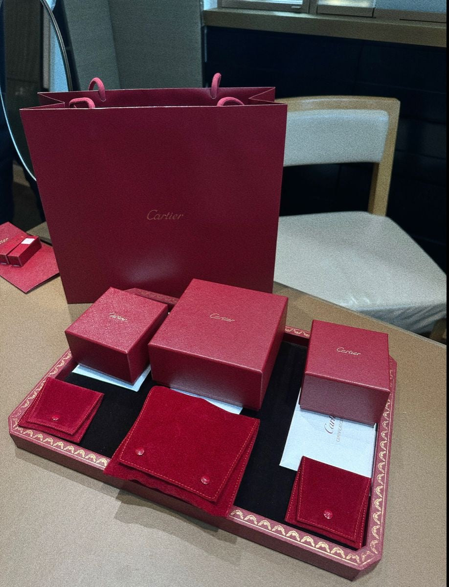 Cartier Presentation Display Tray Red Wood Large Size 39 × 26 cm Ref. AVB00020