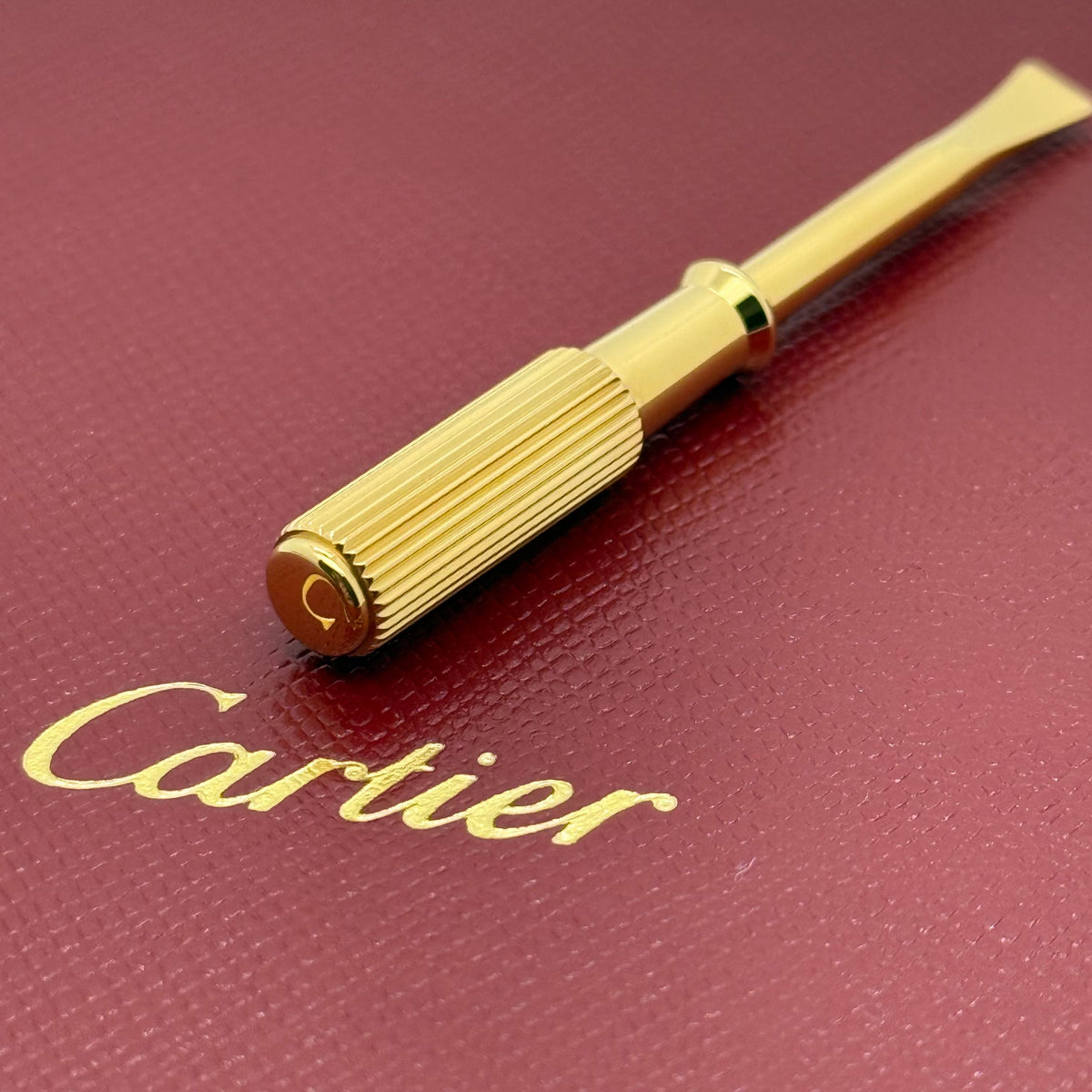 Cartier Gold Metal Screwdriver – Jewelry Accessory Tool